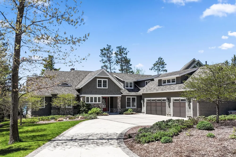 10249 Kay Ray Road Acme Township, MI 49690