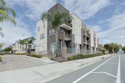 1300 HARBOR BOULEVARD
