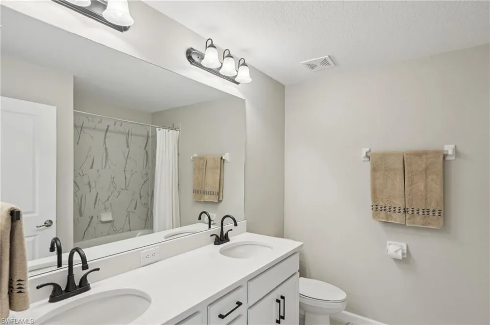 26391 Bonita Fairways Boulevard Bonita Springs, FL 34135