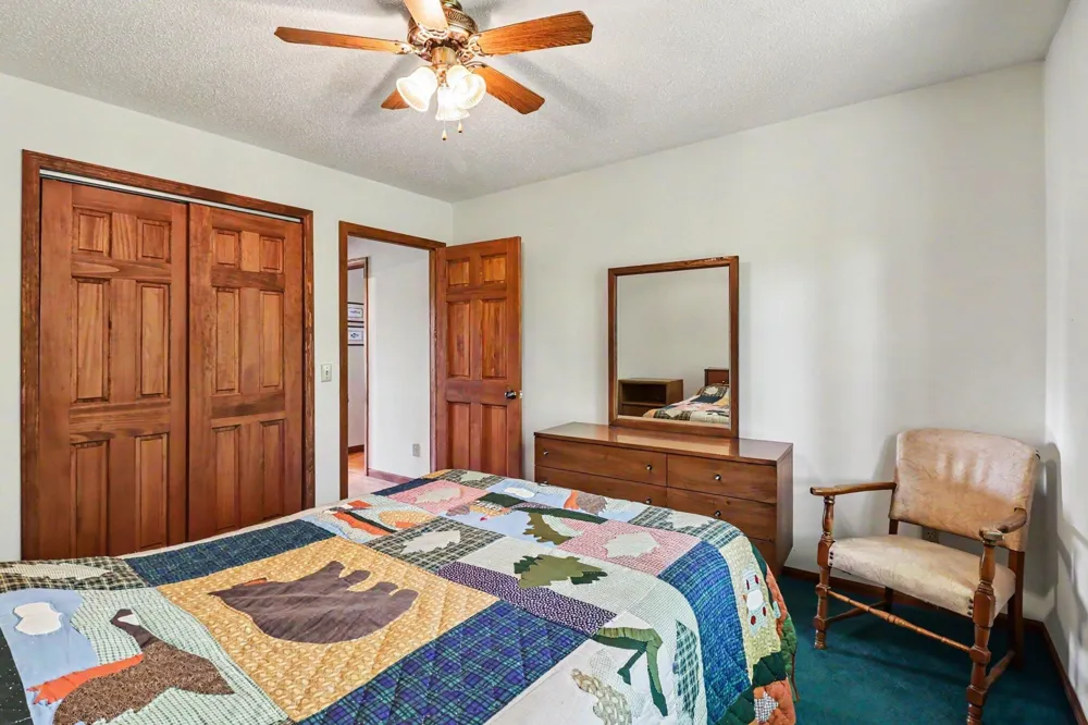 780 E Conrad Road Scottville, MI 49454