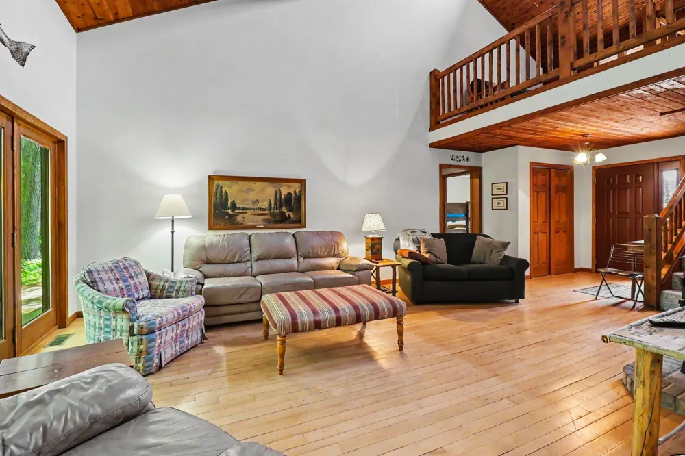 780 E Conrad Road Scottville, MI 49454