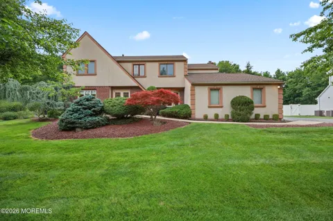 35 Manor Drive