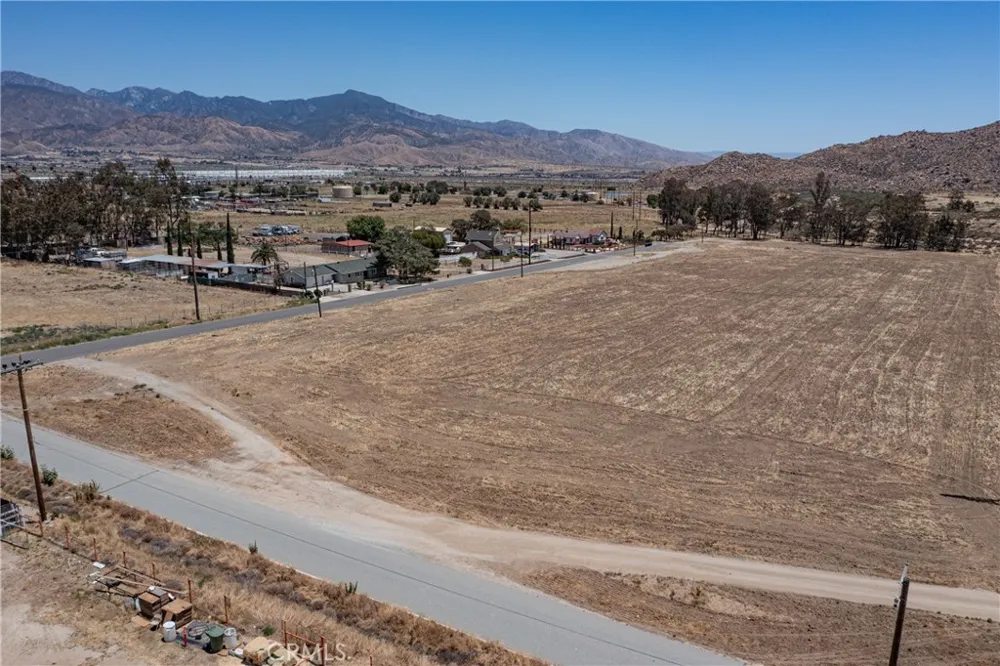 Hathaway Banning, CA 92220
