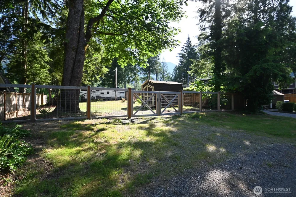 44725 Fir Road Gold Bar, WA 98251