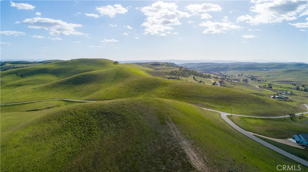 Douglas Rd. (Lot 34) San Miguel, CA 93451