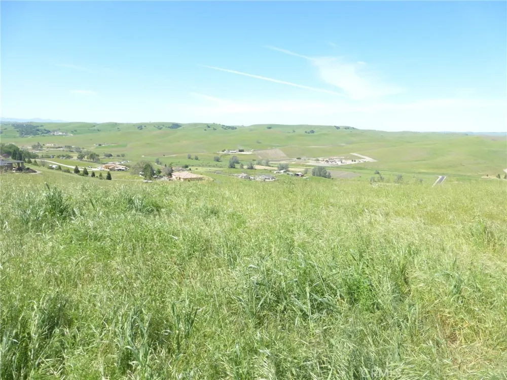 Douglas Rd. (Lot 33) San Miguel, CA 93451