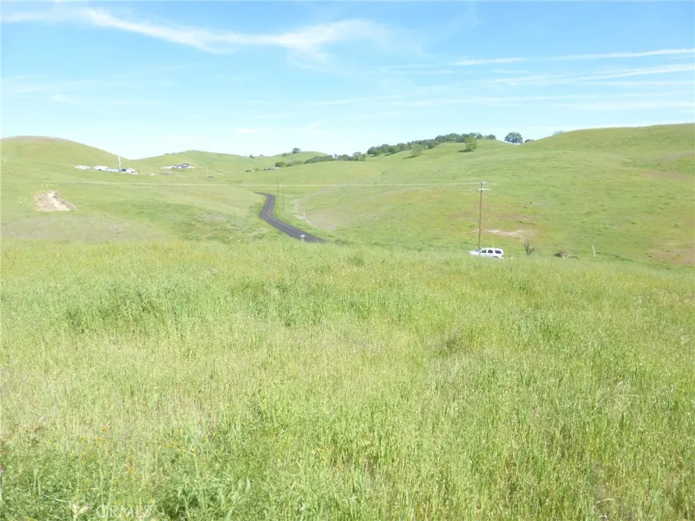 Douglas Rd. (Lot 33) San Miguel, CA 93451