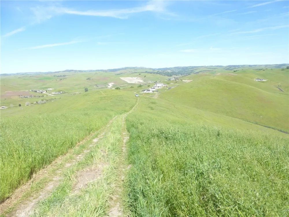 Douglas Rd. (Lot 33) San Miguel, CA 93451