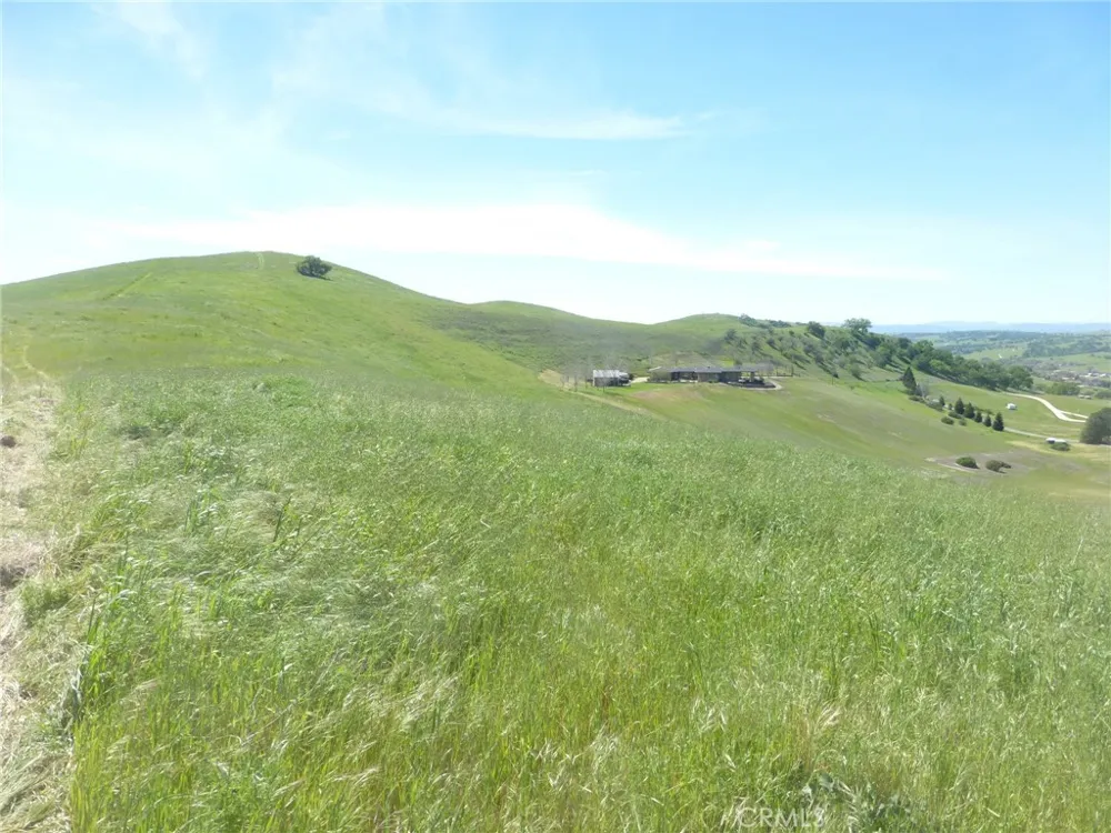 Douglas Rd. (Lot 28) San Miguel, CA 93451