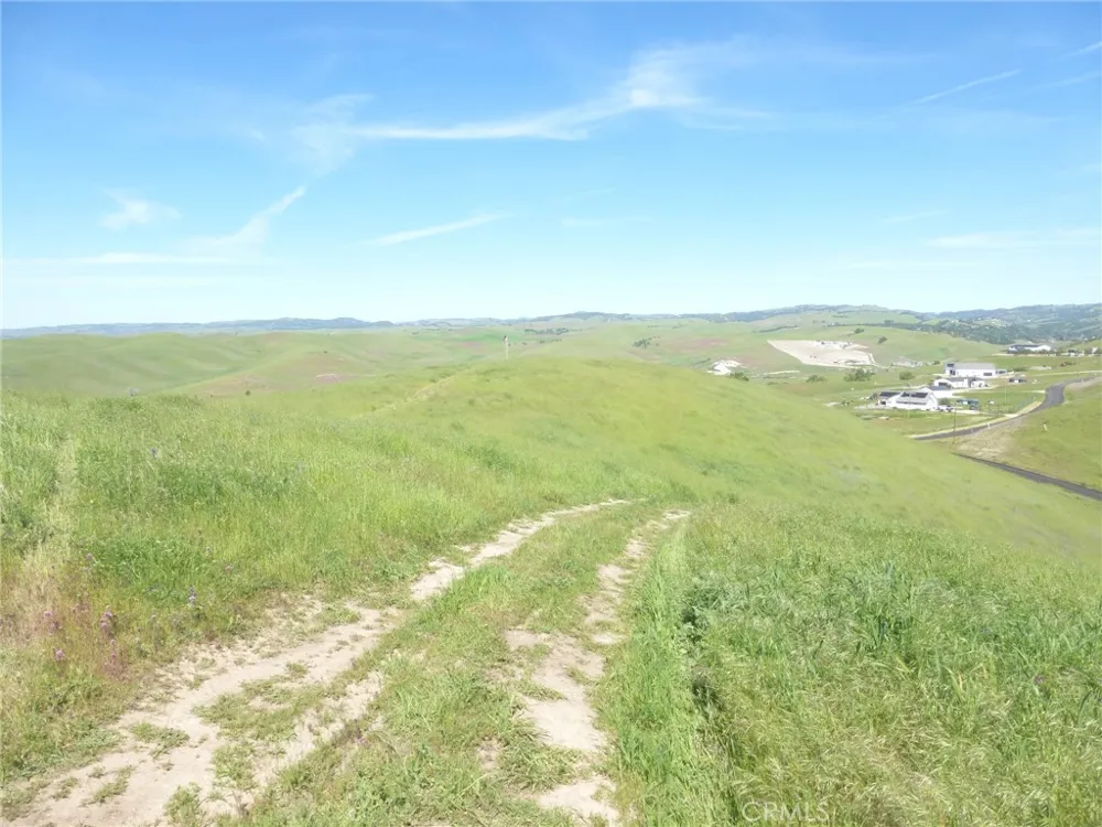 Douglas Rd. (Lot 28) San Miguel, CA 93451