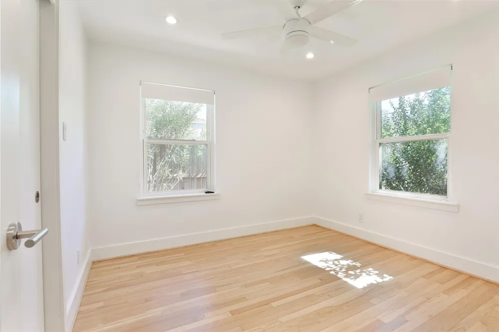 4613 Libbey Lane Houston, TX 77092