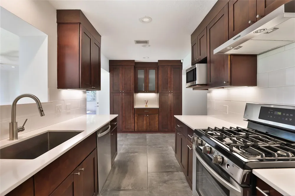 4613 Libbey Lane Houston, TX 77092