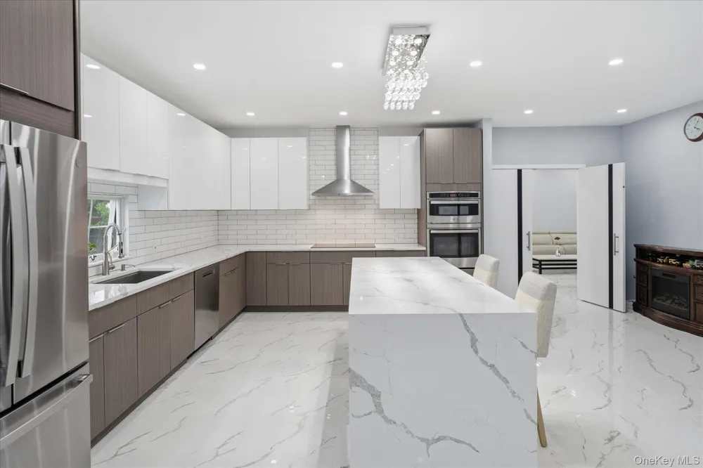 3563 Raven Street Levittown, NY 11756