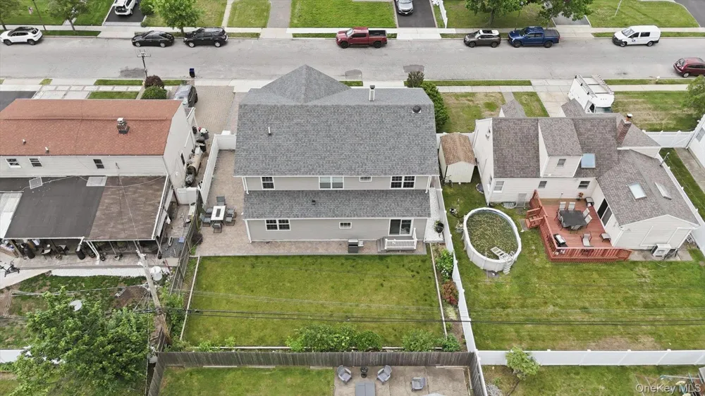 3563 Raven Street Levittown, NY 11756