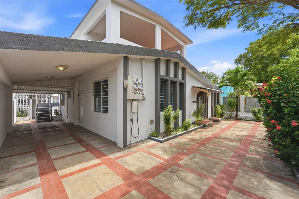 2202 GENERAL PATTON San Juan, PR 00913