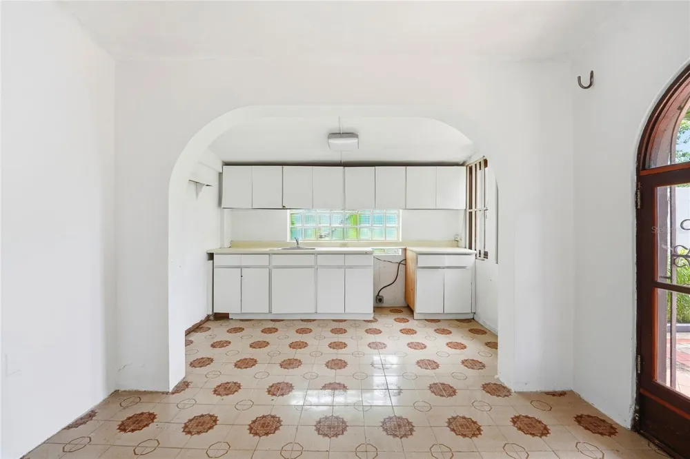 2202 GENERAL PATTON San Juan, PR 00913