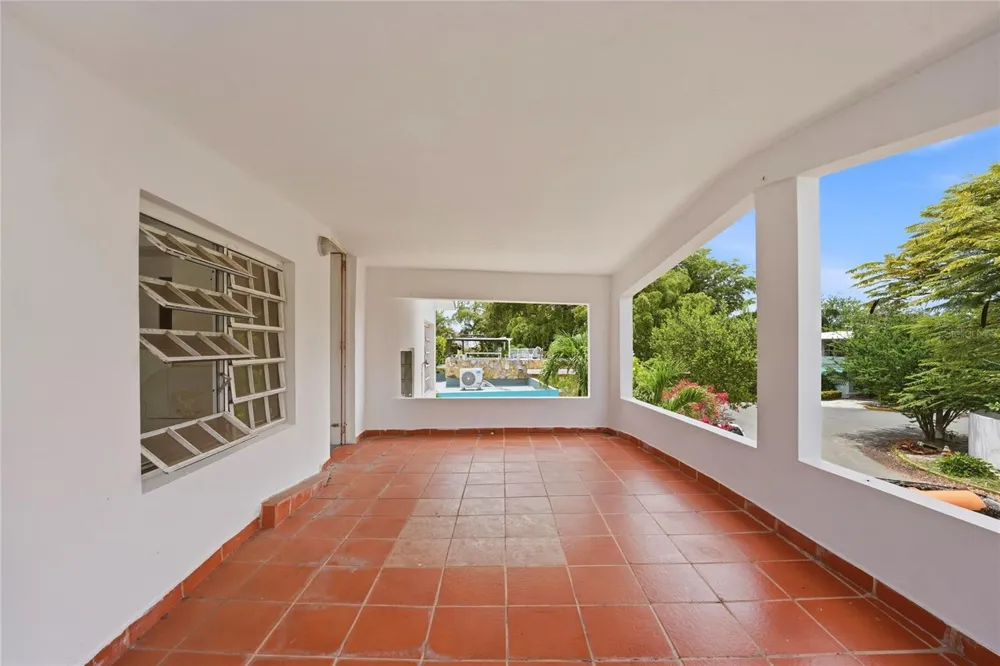2202 GENERAL PATTON San Juan, PR 00913
