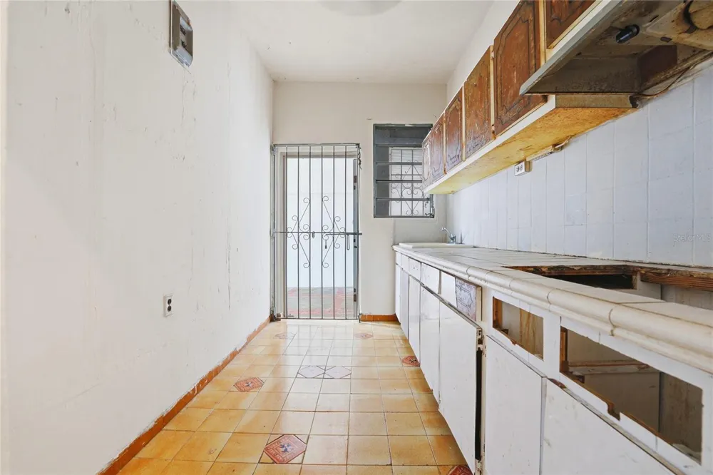 2202 GENERAL PATTON San Juan, PR 00913