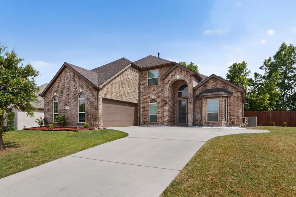 852 State Street DeSoto, TX 75115