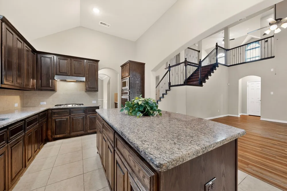852 State Street DeSoto, TX 75115