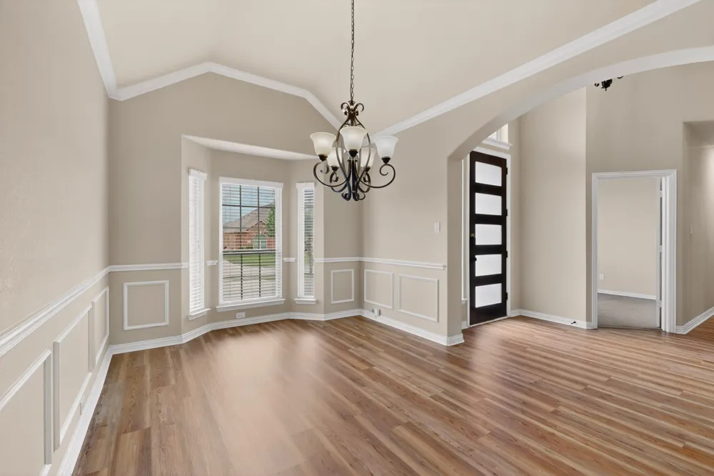852 State Street DeSoto, TX 75115