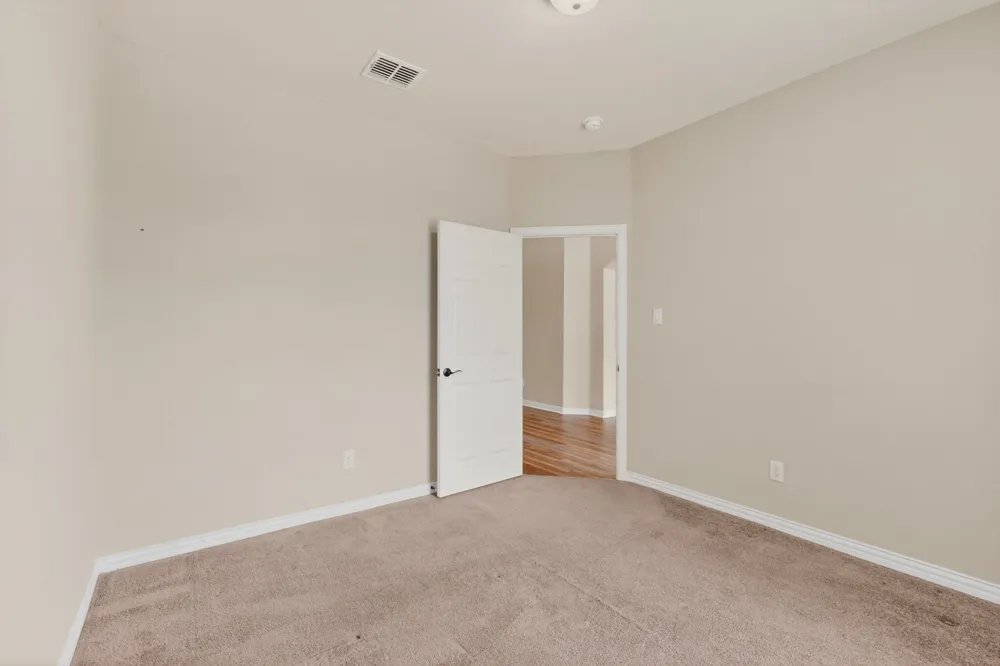852 State Street DeSoto, TX 75115