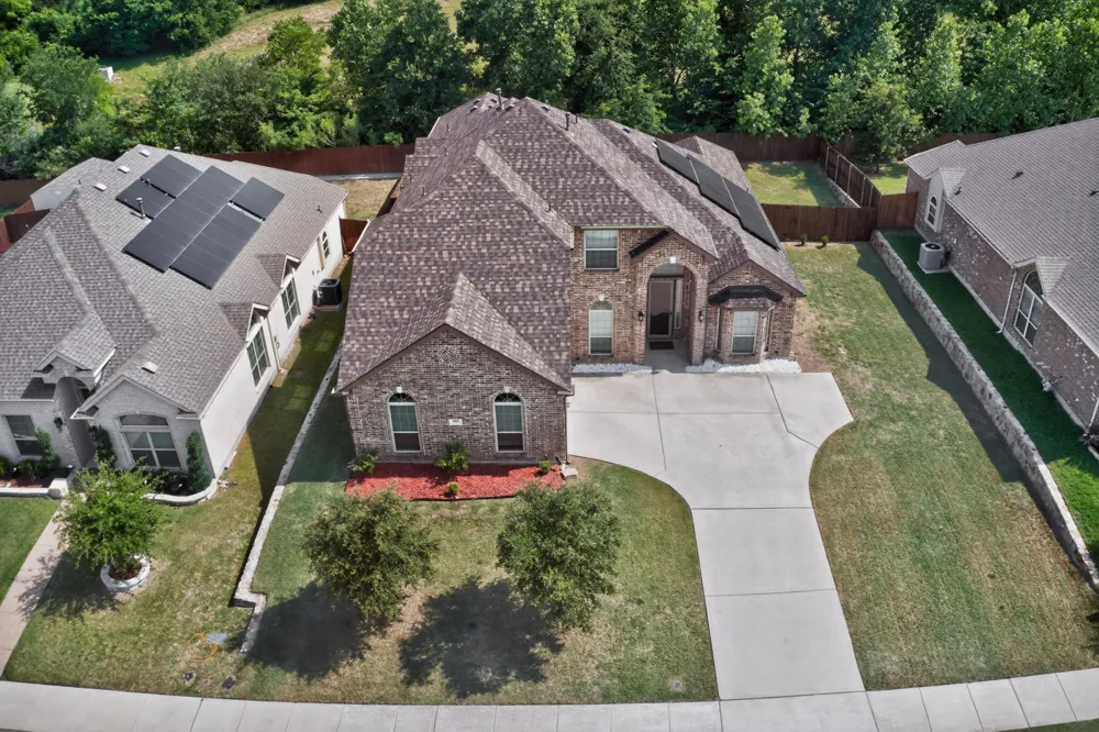 852 State Street DeSoto, TX 75115