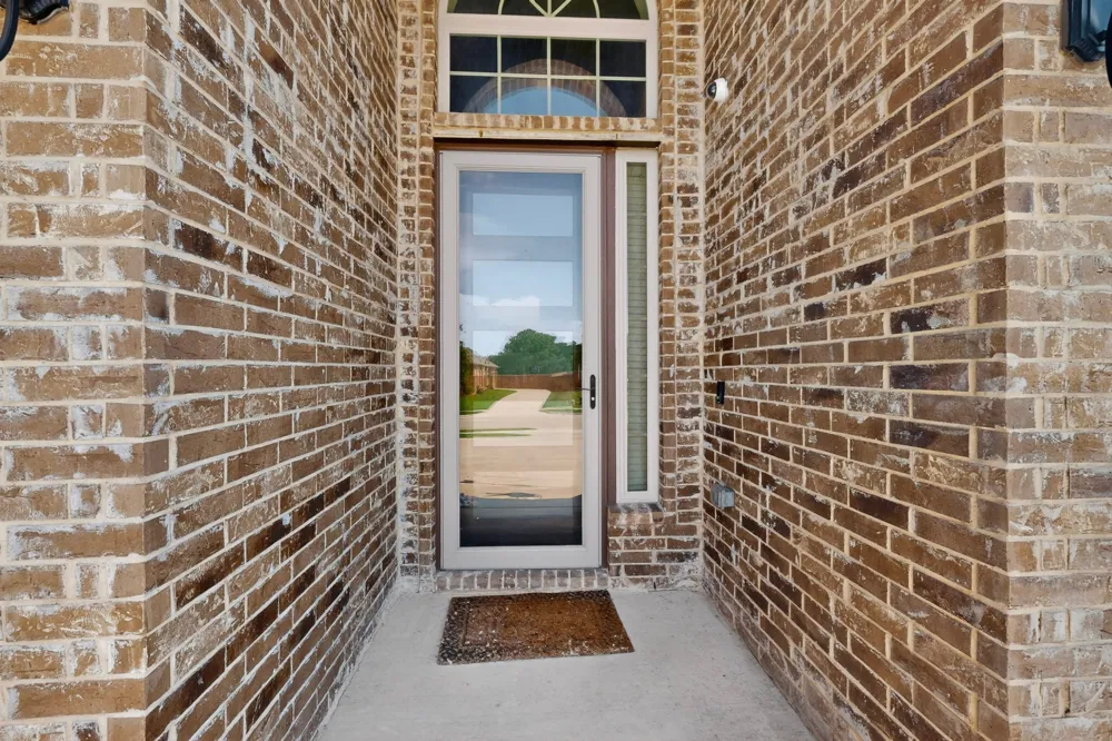 852 State Street DeSoto, TX 75115