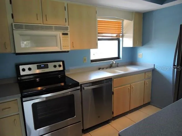 1433 MEDITERRANEAN DRIVE #C Punta Gorda, FL 33950