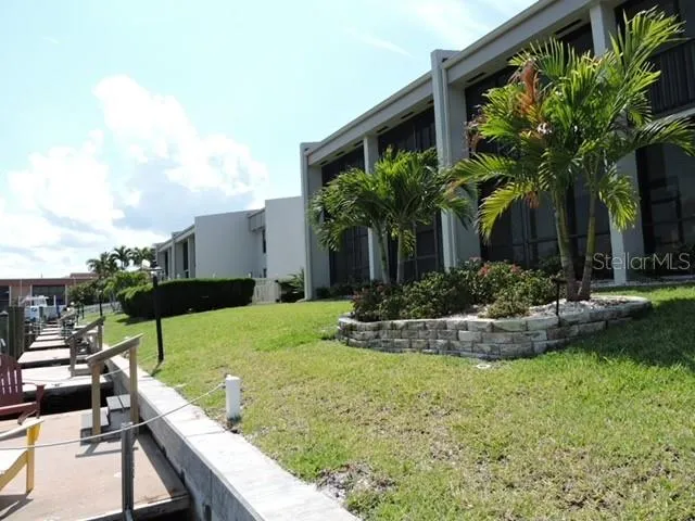 1433 MEDITERRANEAN DRIVE #C Punta Gorda, FL 33950