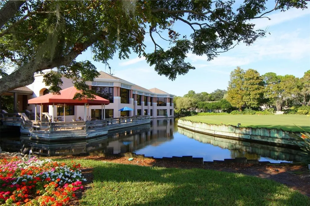 5147 WILLOW LINKS #18 Sarasota, FL 34235