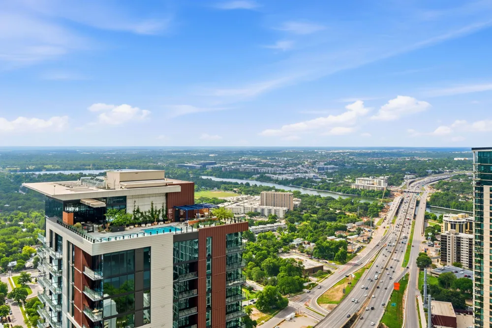610 Davis Street #4301 Austin, TX 78701