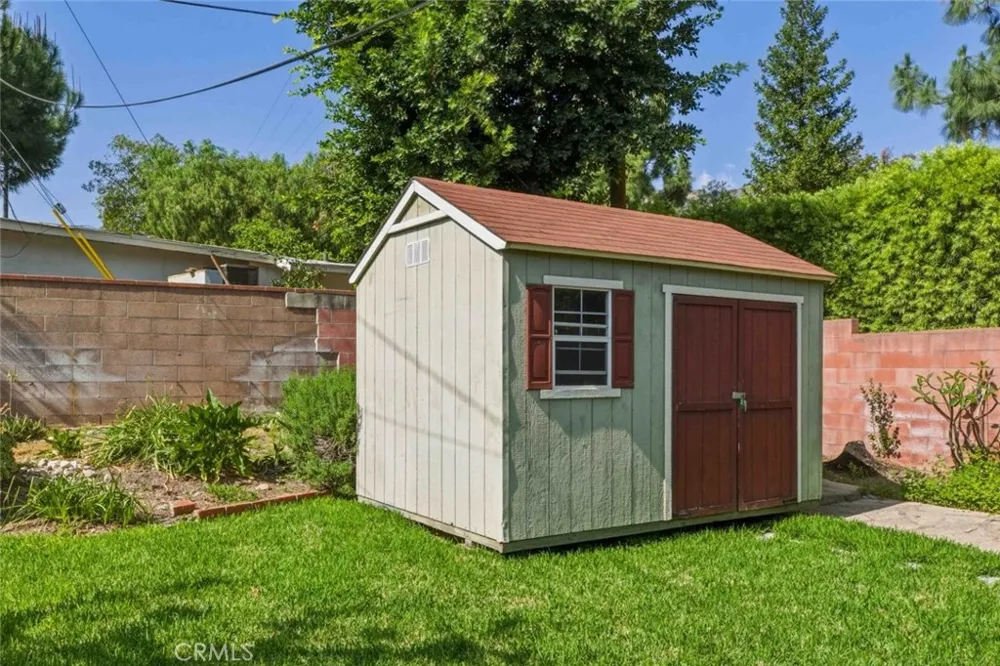 301 W Ashby Street Azusa, CA 91702