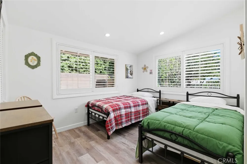 301 W Ashby Street Azusa, CA 91702