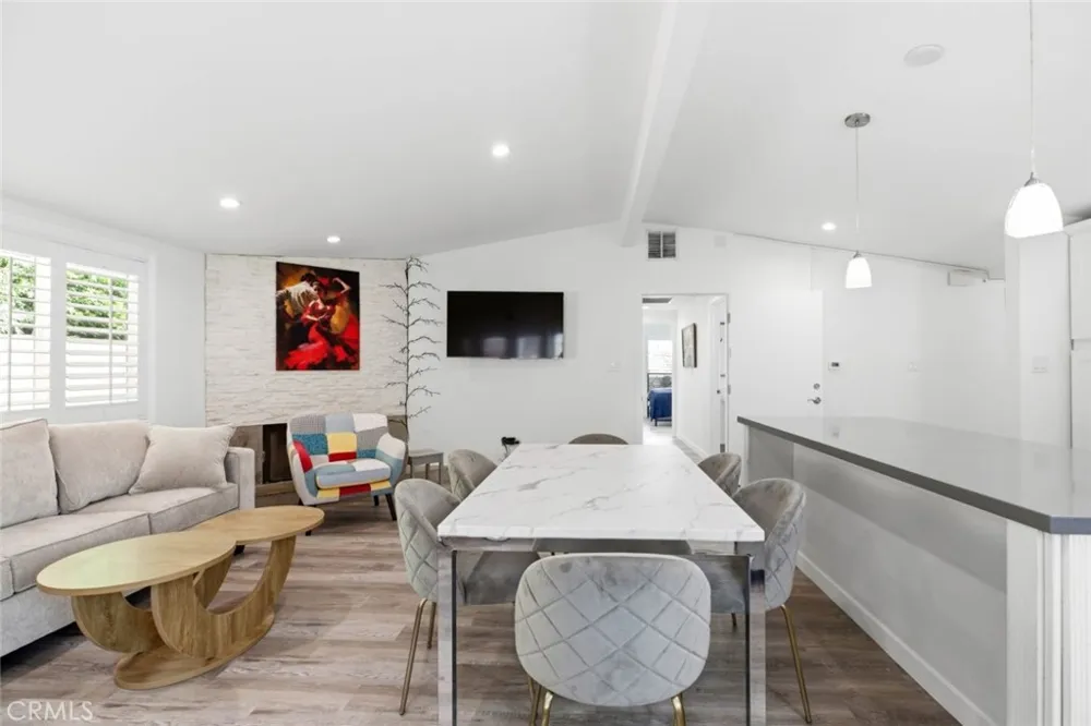 301 W Ashby Street Azusa, CA 91702
