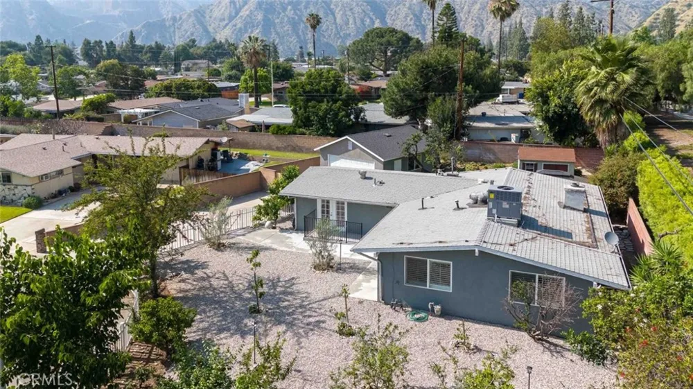 301 W Ashby Street Azusa, CA 91702