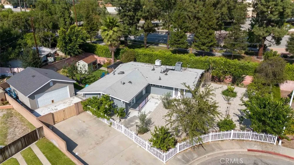 301 W Ashby Street Azusa, CA 91702