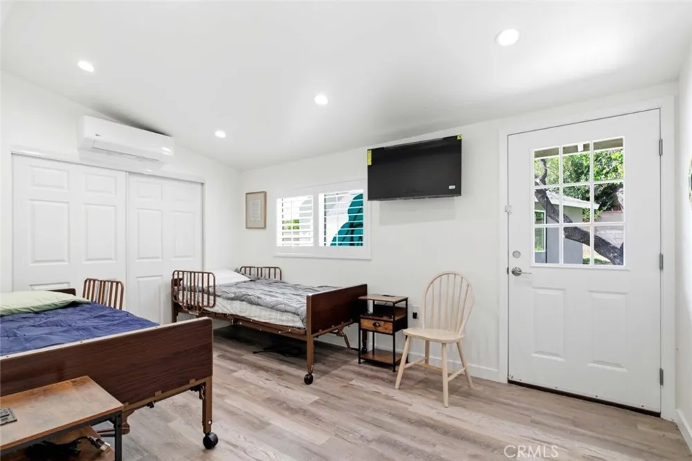 301 W Ashby Street Azusa, CA 91702