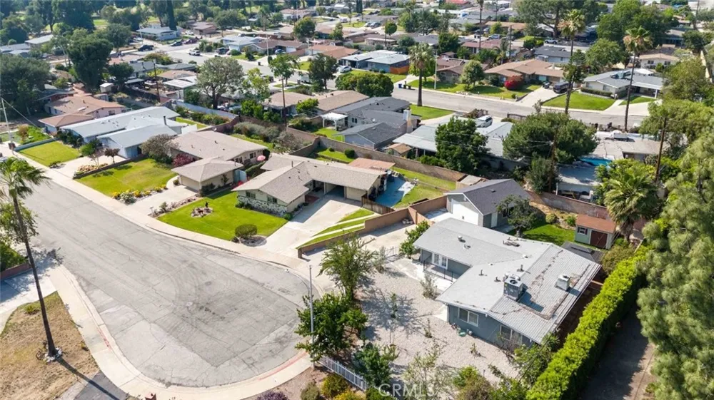 301 W Ashby Street Azusa, CA 91702