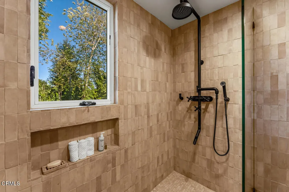 13100 Ojai Road Santa Paula, CA 93060