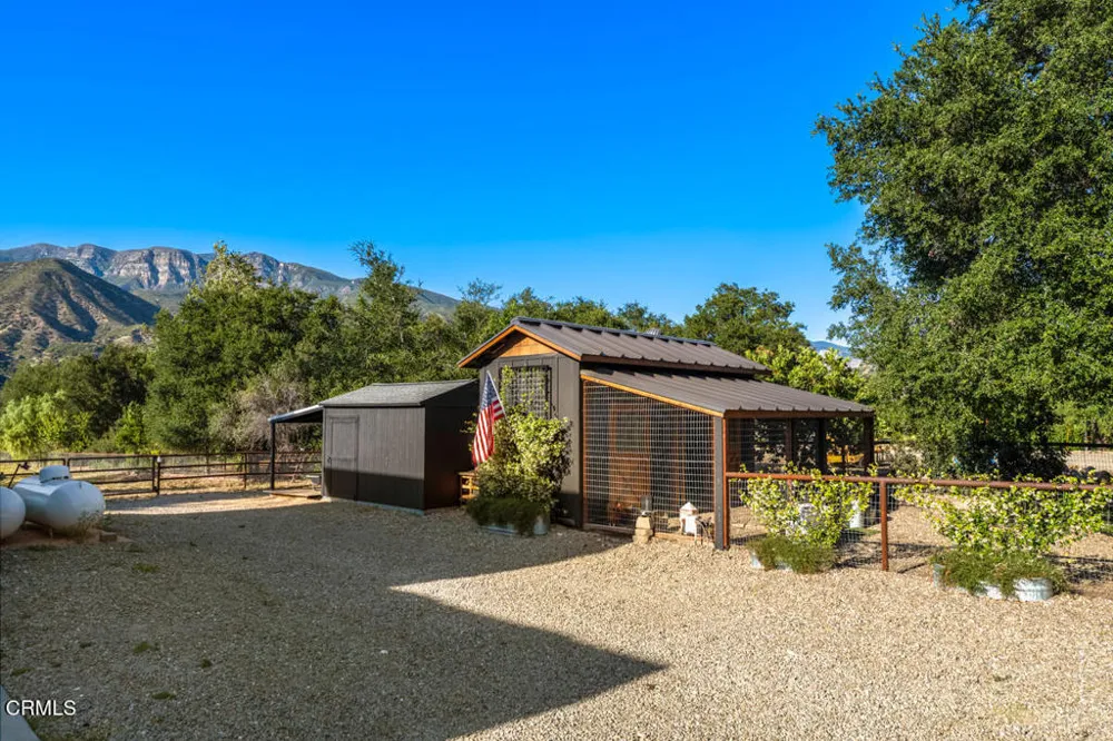 13100 Ojai Road Santa Paula, CA 93060