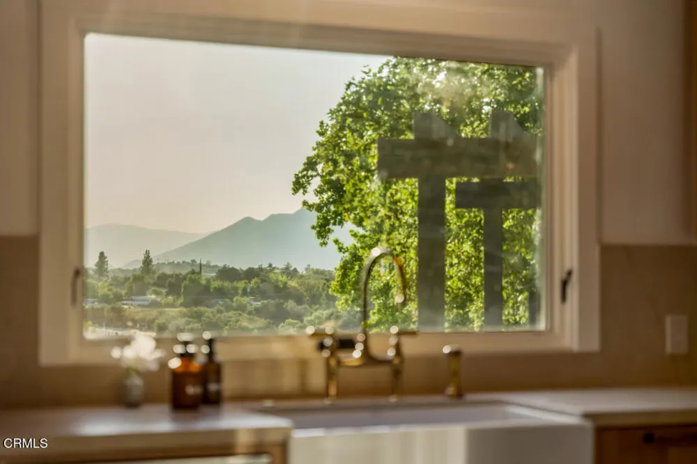 13100 Ojai Road Santa Paula, CA 93060