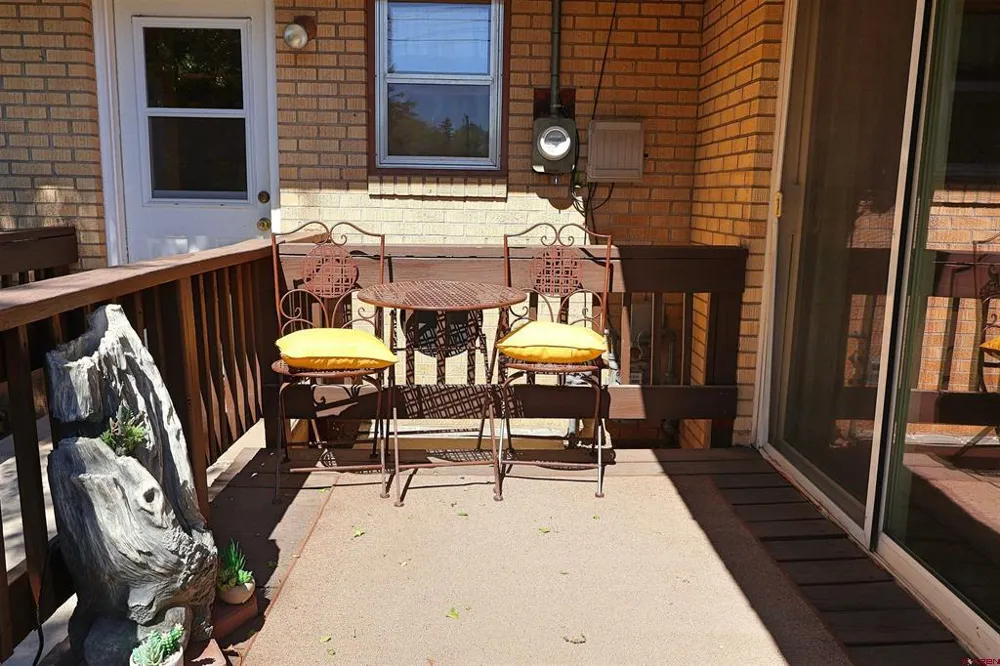 96 El Rio Drive Alamosa, CO 81101