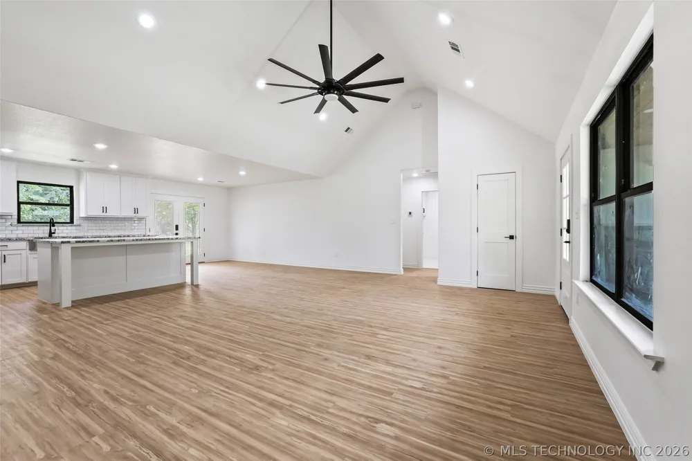 6915 Sims Road Colbert, OK 74733