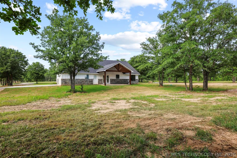 6915 Sims Road Colbert, OK 74733