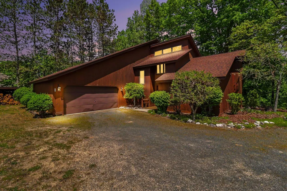 780 E Conrad Road Custer Township, MI 49454