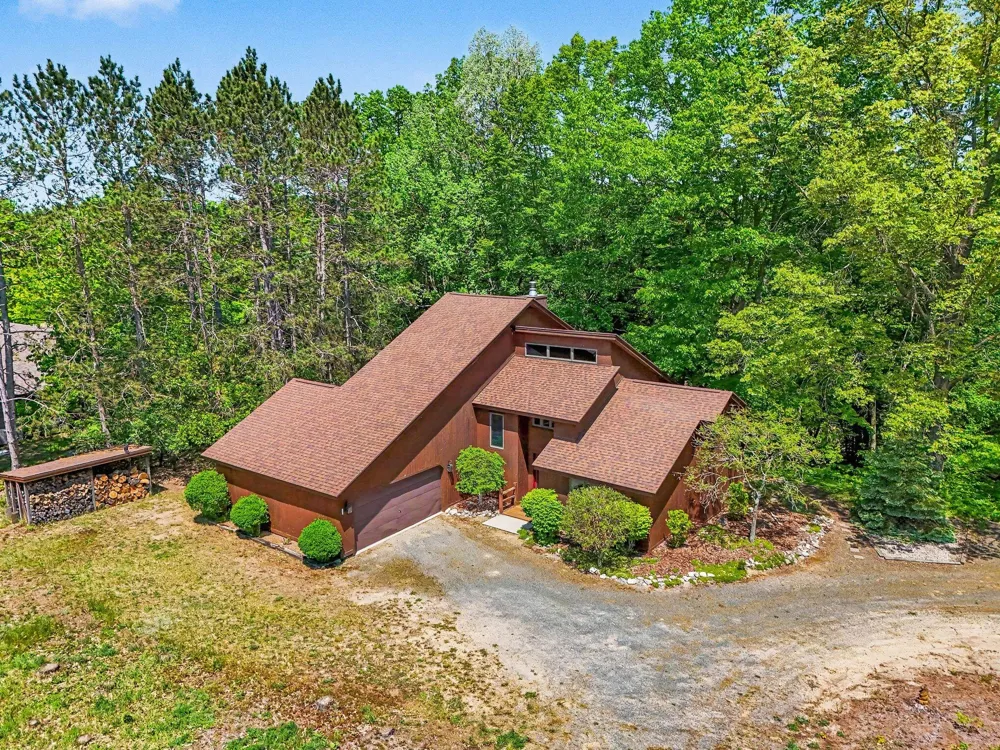 780 E Conrad Road Custer Township, MI 49454