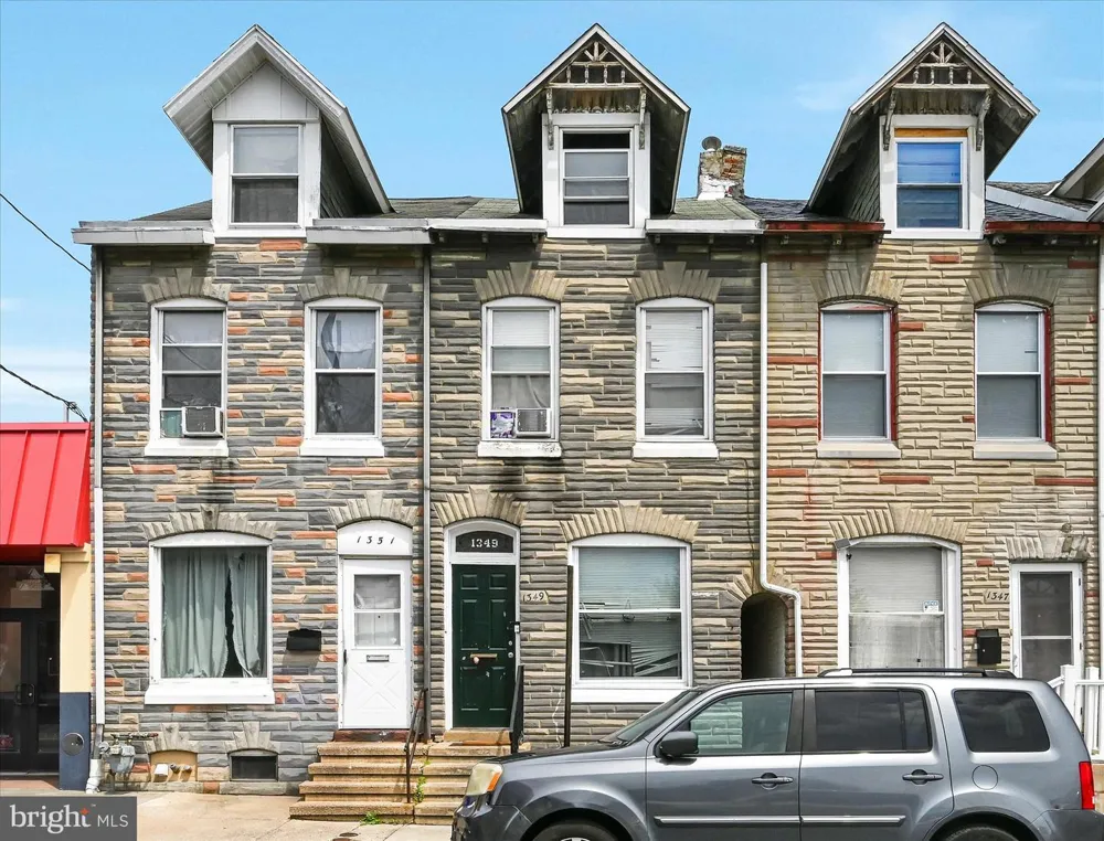1349 MOSS STREET Reading, PA 19604