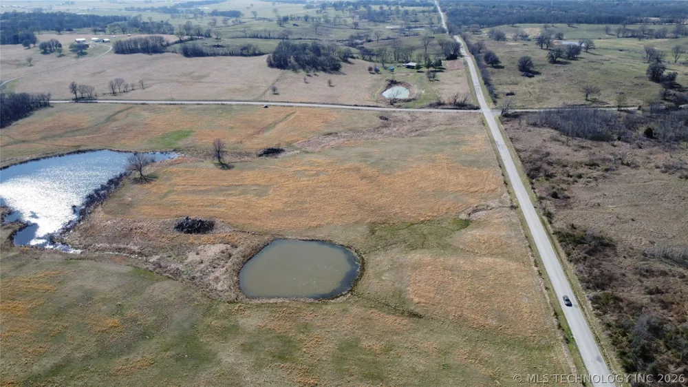 E 340 ROAD Big Cabin, OK 74332
