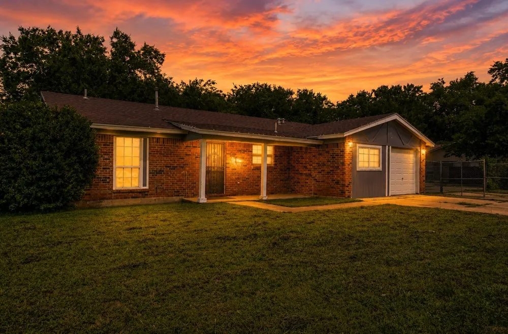 300 Coury Road Everman, TX 76140